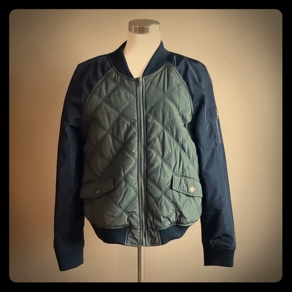 ARMY GREEN AND BLACK BASEBALL JACKET